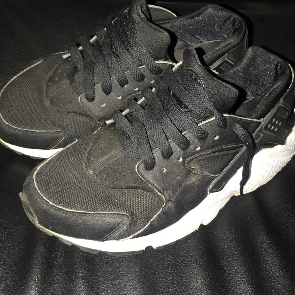 Nike huaraches